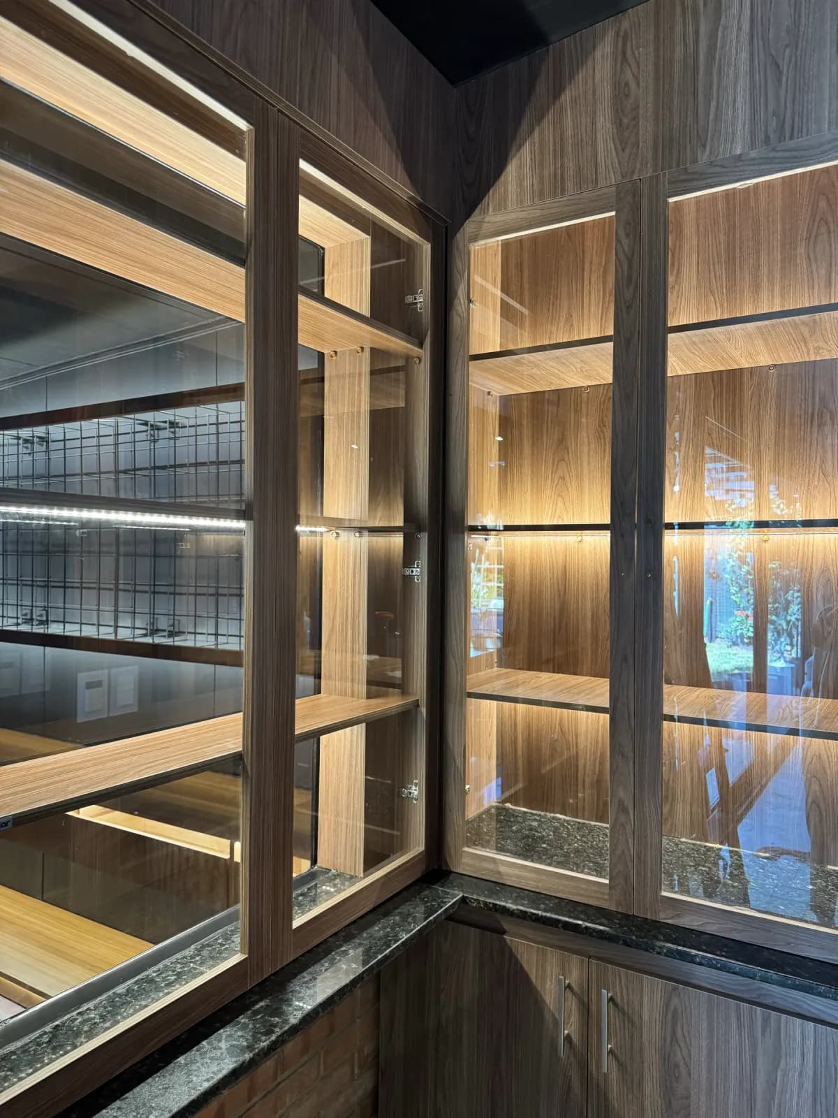 Nico Paredes · Vivienda, vista 2